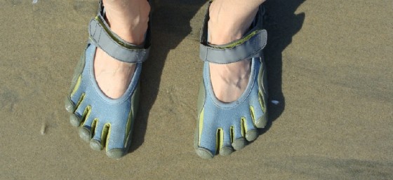 My Vibram Fivefingers by Lavender Dreamer from Flickr (Creative Commons License)